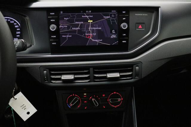 Volkswagen POLO 1.0 MPI Comfortline 2019 | Dealer Onderhouden | Airco | Stoelverwarming | Navigatie | Cruise Control | Carplay Voorbereid | Spraakbediening | Onderhoudshistorie | Parkeersensoren | 2 Sleutels