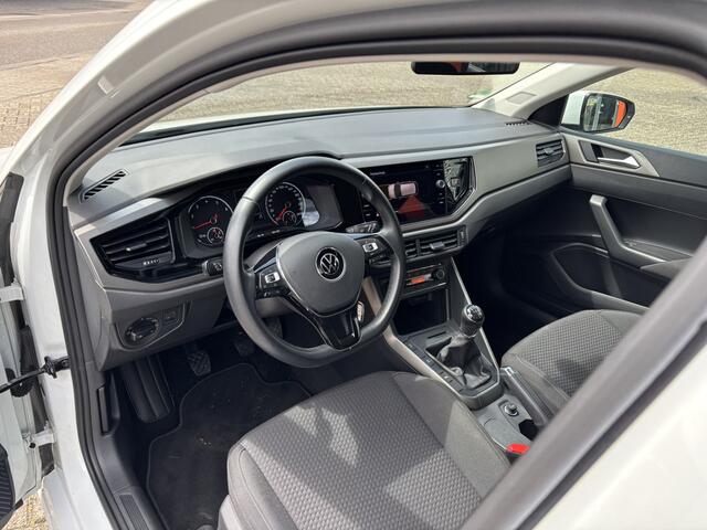 Volkswagen POLO 1.0 TSI Comfortline Business / Navi / Climate Control / Cruise Control / Applecarplay/Android Auto /
