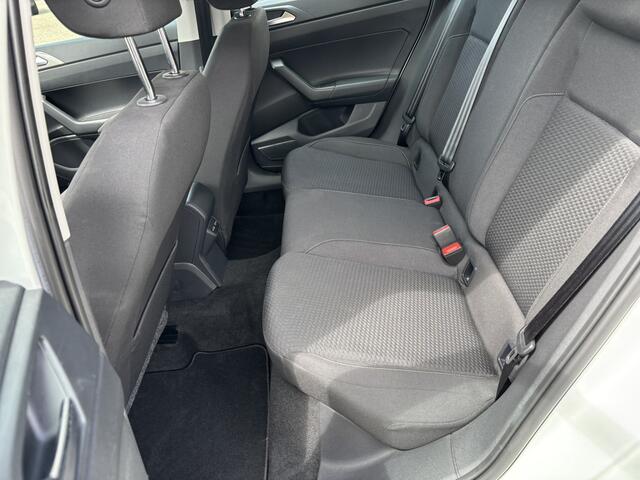 Volkswagen POLO 1.0 TSI Comfortline Business / Navi / Climate Control / Cruise Control / Applecarplay/Android Auto /