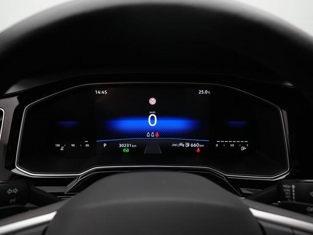 Volkswagen POLO 1.0 TSI 95 pk DSG R-Line | Achteruitrijcamera | Stoelverwarming | Adaptive Cruise | Keyless