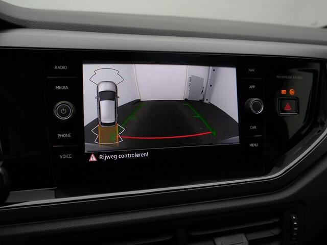 Volkswagen POLO 1.0 TSI 95 pk DSG R-Line | Achteruitrijcamera | Stoelverwarming | Adaptive Cruise | Keyless