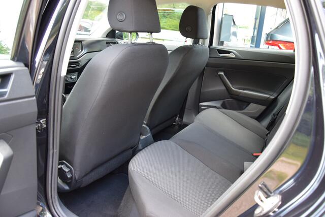 Volkswagen POLO 1.0 MPI Comfortline | BOVAG Garantie | All Season Banden | Parkeersensoren Achter | Speed Limiter | Bluetooth Telefoonverbinding | Goed Onderhouden |