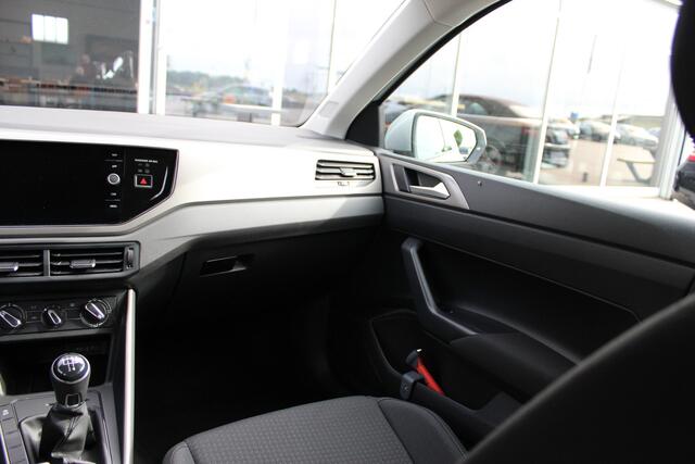 Volkswagen POLO 1.0 TSI R-Line Edition | ACC | Carplay |