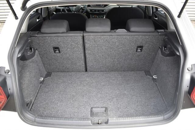 Volkswagen POLO 1.0 5DRS. COMFORTLINE / NL AUTO / P.GLASS / CRUISE