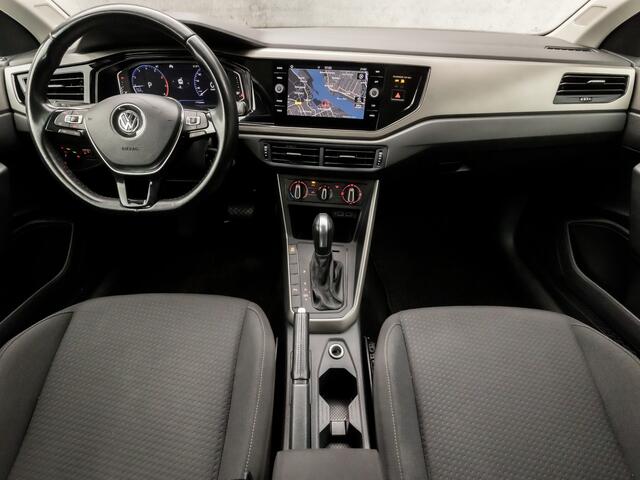 Volkswagen POLO 1.0 TSI Sportline Automaat (VIRTUAL COCKPIT, APPLE CARPLAY, GROOT NAVI, ADAPTIVE CRUISE, SPORTSTOELEN, PARKEERSENSOREN, ELEK PAKKET, NIEUWSTAAT)