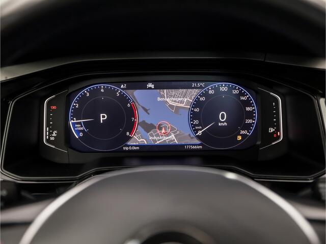 Volkswagen POLO 1.0 TSI Sportline Automaat (VIRTUAL COCKPIT, APPLE CARPLAY, GROOT NAVI, ADAPTIVE CRUISE, SPORTSTOELEN, PARKEERSENSOREN, ELEK PAKKET, NIEUWSTAAT)