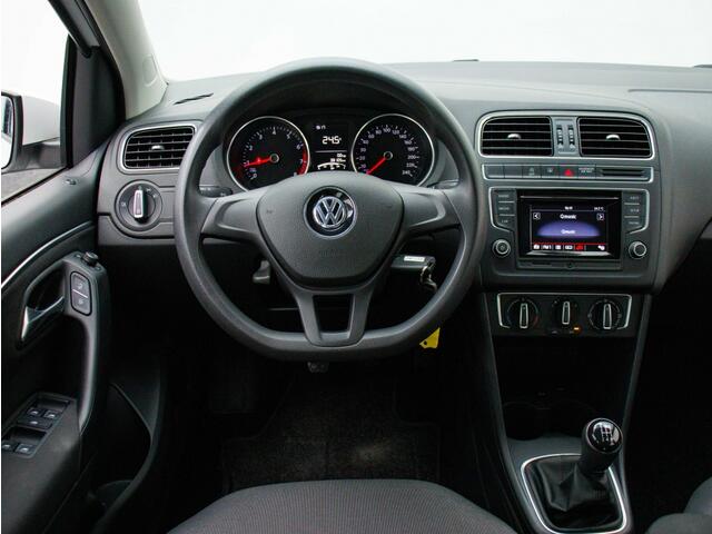 Volkswagen POLO 1.0 Comfort Edition | All-seasons | Bluetooth | Cruise control