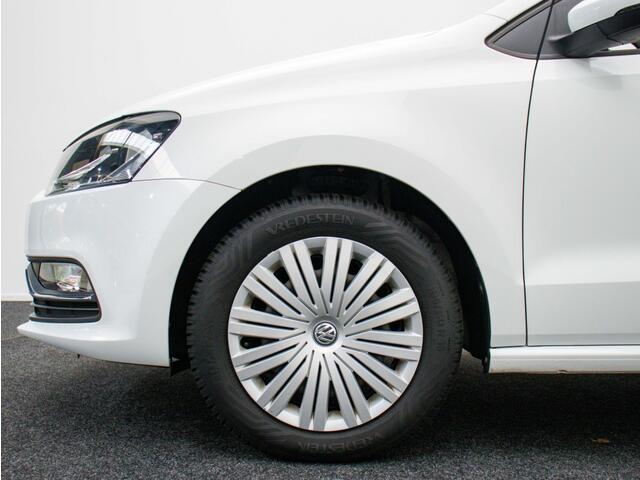 Volkswagen POLO 1.0 Comfort Edition | All-seasons | Bluetooth | Cruise control
