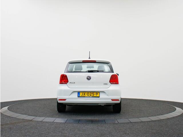 Volkswagen POLO 1.0 Comfort Edition | All-seasons | Bluetooth | Cruise control