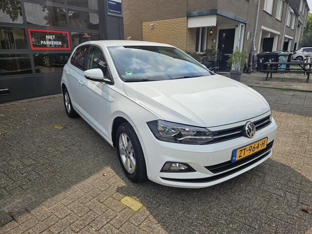 Volkswagen POLO 1.0 TSI Comfortline / Airco clima/ Navigatie/ Cruise/ PDC/ LMV
