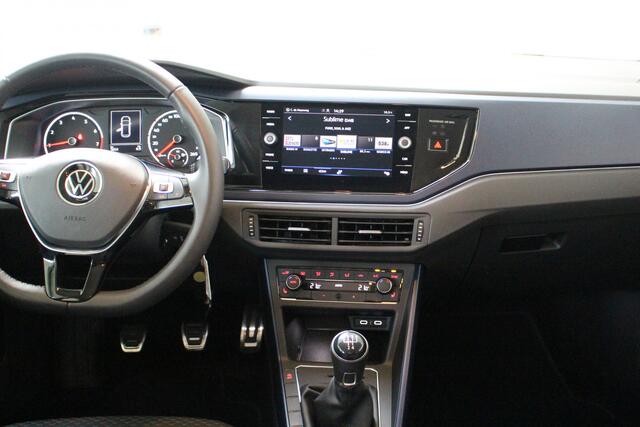Volkswagen POLO 1.0 TSI Life 95PK Navigatie | Climate Control | Lichtmetalen velgen | Parkeersensoren