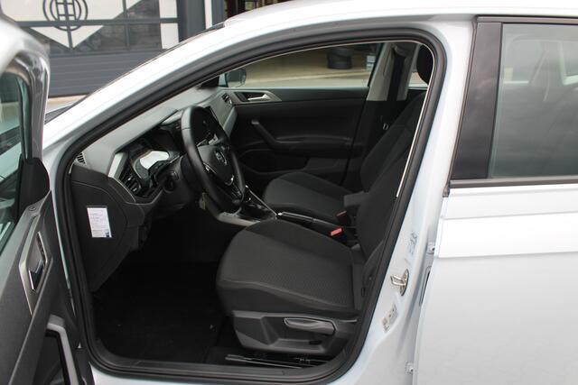 Volkswagen POLO 1.0 TSI Comfortline Cruise control/Stuurbekrachtiging/ 12 maanden garantie.