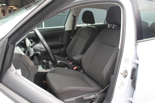 Volkswagen POLO 1.0 TSI Comfortline Cruise control/Stuurbekrachtiging/ 12 maanden garantie.