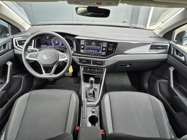 Volkswagen POLO 1.0 TSI Life Business Apple Carplay/Android Auto