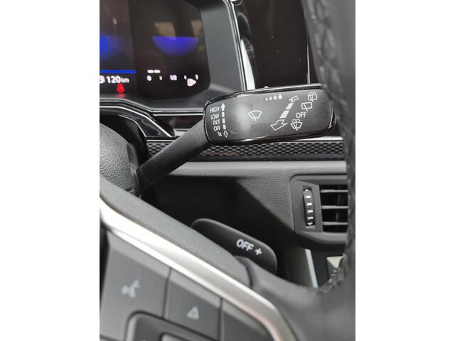 Volkswagen POLO 1.0 TSI Life Business Apple Carplay/Android Auto