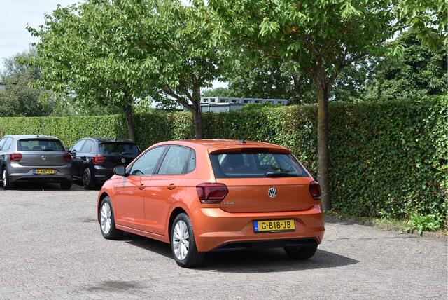 Volkswagen POLO 96 PK TSI Highline Navi ECC NAP Nieuwstaat! 1e eigenaar