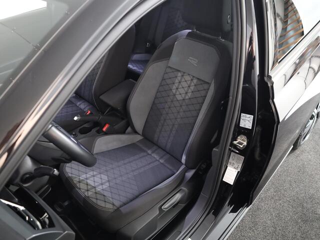 Volkswagen POLO 1.0 TSI R-Line 95 pk Automaat (DSG) | Verlengde garantie | Navigatie via App | Parkeersensoren | Adaptieve cruise control | Matrix LED koplampen |