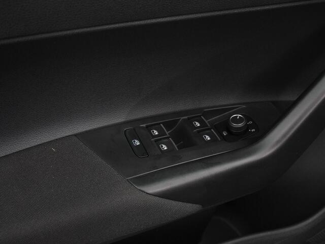 Volkswagen POLO 1.0 TSI Move | Navigatie | App Connect / Android Auto / Apple Carplay | Climate Control | Parkeer sensoren | Lichtmetalen Velgen | Dab | Digitale Cockpit
