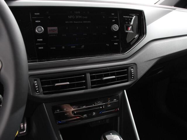 Volkswagen POLO 1.0 TSI DSG R-Line Navigatie Apple Carplay/Android Auto Panoramadak Camera Blind Spot Assist Adaptive Cruise Control