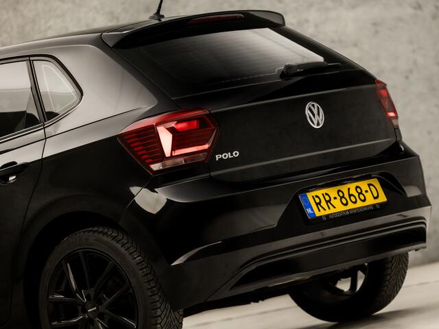 Volkswagen POLO 1.0 Sportline (APPLE CARPLAY, CRUISE, GETINT GLAS, LM VELGEN, ARMSTEUN, SPORTSTOELEN, ELEK PAKKET, LED ACHTERLICHTEN, NIEUWE APK, NIEUWSTAAT)