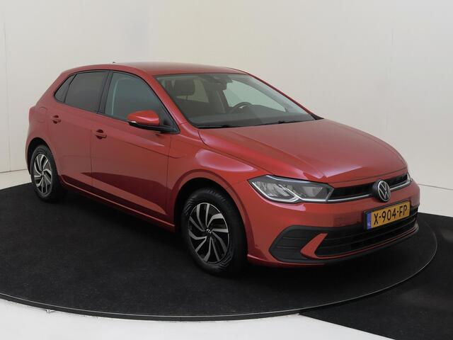 Volkswagen POLO 1.0 TSI Life | Parkeersensoren | Adaptieve cruise control | Climate Control | CarPlay | Lane assist | Bluetooth |