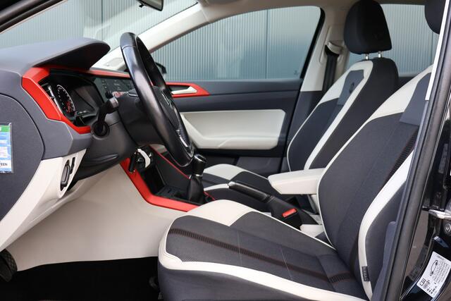 Volkswagen POLO 1.0 TSI Beats | NL auto! | Half Leder | Lichtmetaal | Apple Carplay / Android Auto | Adaptieve Cruise Control
