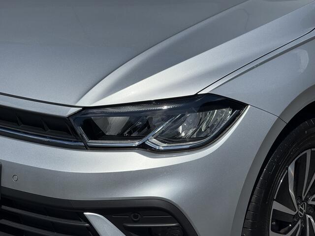 Volkswagen POLO 1.0 TSI Live Business Clima / Lm velg / Camera / PDC / Carplay / stoelverwarming enz