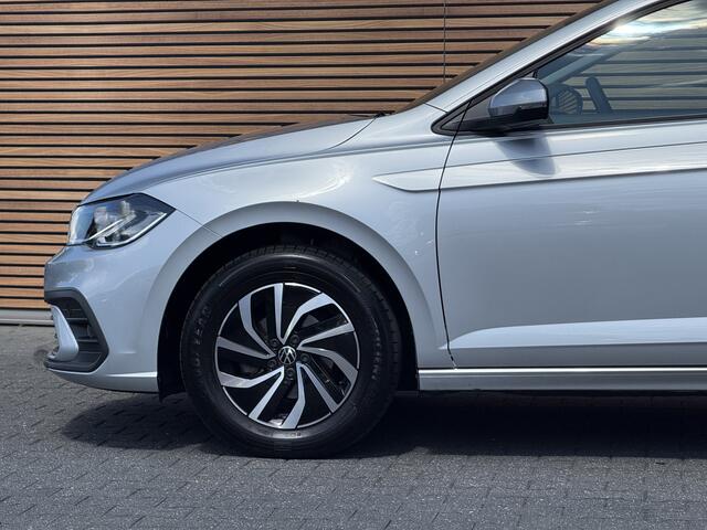 Volkswagen POLO 1.0 TSI Live Business Clima / Lm velg / Camera / PDC / Carplay / stoelverwarming enz