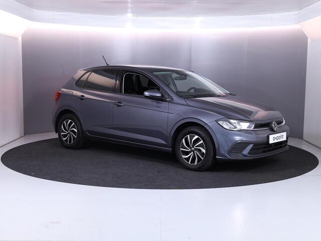 Volkswagen POLO 1.0 TSI Life Edition 95 pk Automaat (DSG) | Verlengde garantie | Navigatie via App | Parkeersensoren | Achteruitrijcamera | Adaptieve cruise control | Stoelverwarming |