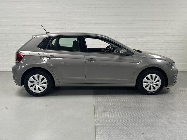 Volkswagen POLO 1.0 TSI Comfortline Business AIRCO / NAVI / CRUISE / ELK.PAKKET