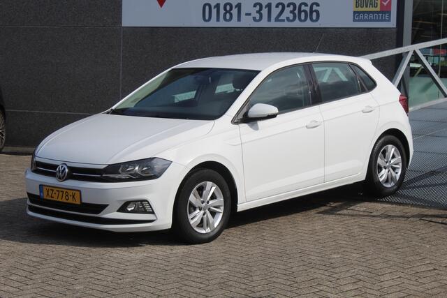 Volkswagen POLO 1.0 TSI Comfortline Navigatie/Adaptive cruise control/Airco/Apple carplay/Elektrische ramen/Elektrisch verstelbare spiegels/15'' Lichtmetalen velgen.