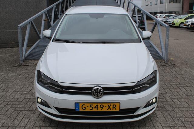 Volkswagen POLO 1.0 TSI Comfortline Automaat/Adaptive cruise control/Airco/Bluetooth/Orig. NL/NAP/Elektrische ramen/Elektrisch verstelbare spiegels.