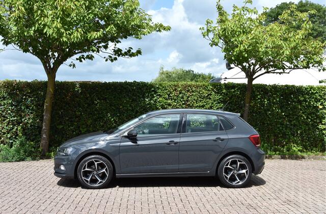 Volkswagen POLO 1.0 TSI 96 PK Navi Carplay NAP Comfortline Business