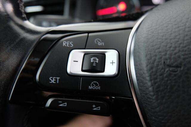 Volkswagen POLO 1.0 TSI Comfortline Business | CARPLAY | ADAPT CRUISE |