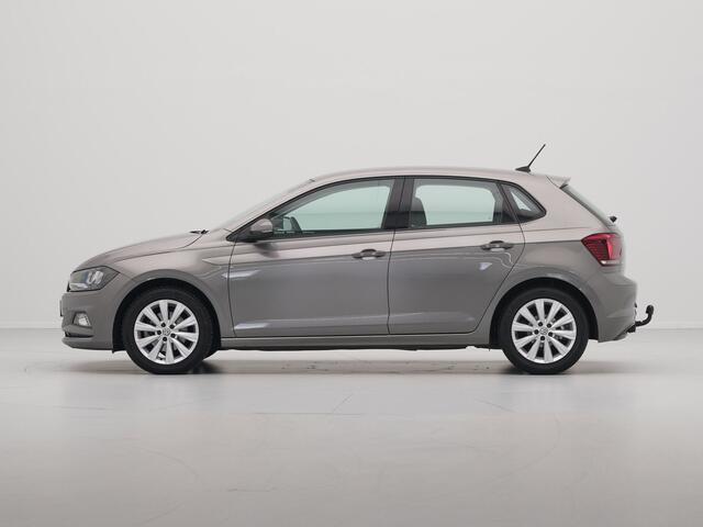 Volkswagen POLO 1.0 TSI 115pk DSG Highline Navigatie Camera Trekhaak Acc Clima Carplay 147