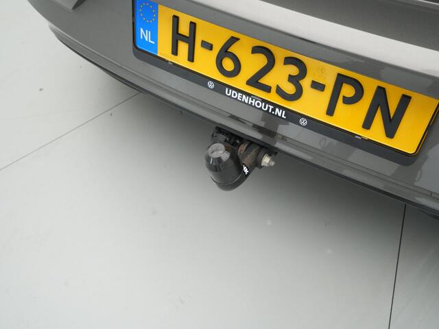 Volkswagen POLO 1.0 TSI 115pk DSG Highline Navigatie Camera Trekhaak Acc Clima Carplay 147