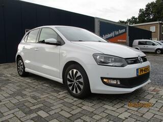 volkswagen-polo-1.0-bluem.-edition