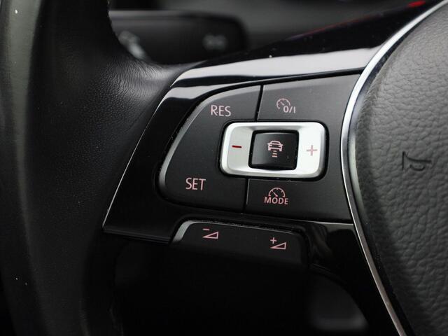 Volkswagen POLO 1.0TSI/95PK DSG Comfortline · Apple Car Play · Navigatie · Airco · Parkeersensoren