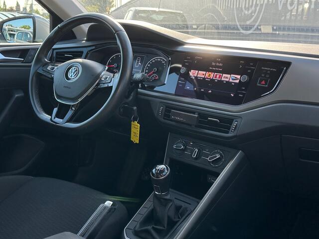 Volkswagen POLO 1.0 MPI 80pk Comfortline Navigatie App Connect