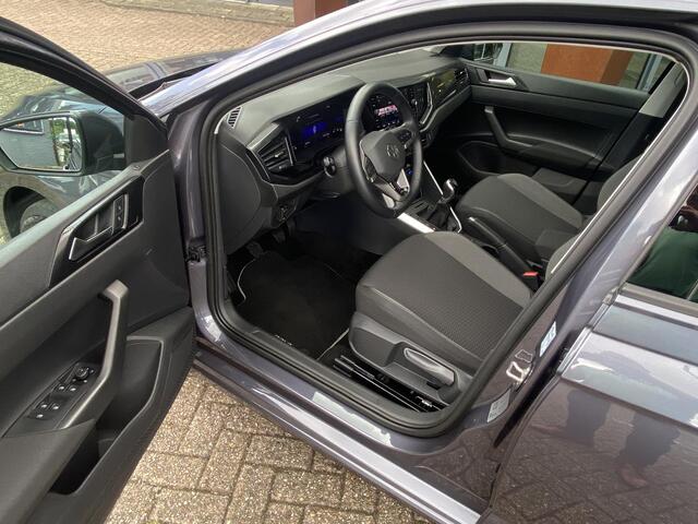 Volkswagen POLO 1.0 TSI Life Business