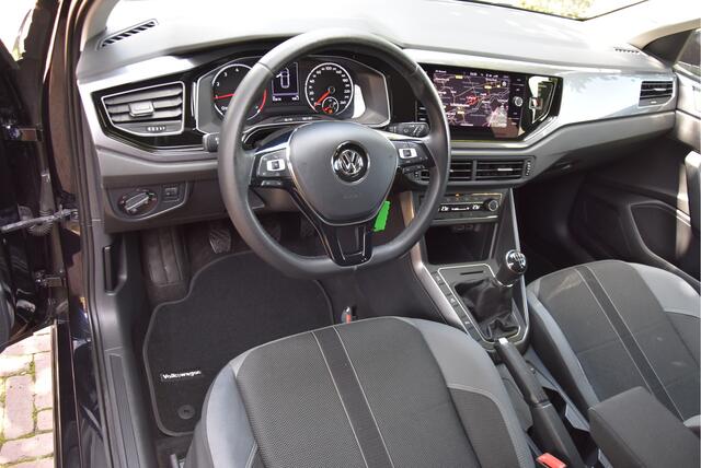 Volkswagen POLO 1.0 TSI 96 PK Highline PDC ECC Navi Carplay NAP