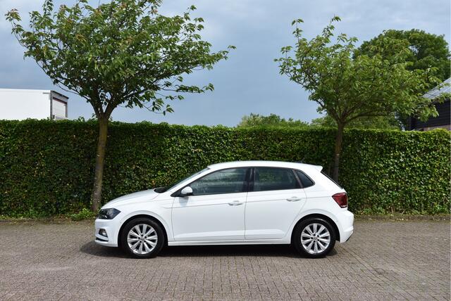 Volkswagen POLO 96 PK TSI Highline DSG Camera PDC ECC NAP in Topstaat!