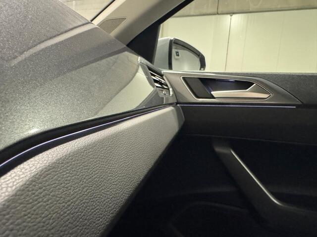 Volkswagen POLO 1.0 TSI Highline | DSG Automaat | LED | Sfeer | Carplay | Camera | Standkachel | Stoelverwarming | Climate | 2 X PDC | Afneembaar Trekhaak | ACC | Stuurbediening | Dealer Onderhouden | Garantie