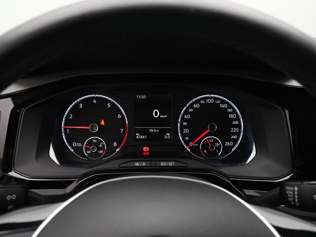 Volkswagen POLO 1.0 TSI 95 pk Comfortline | Trekhaak | Stoelverwarming | Airco | Bluetooth