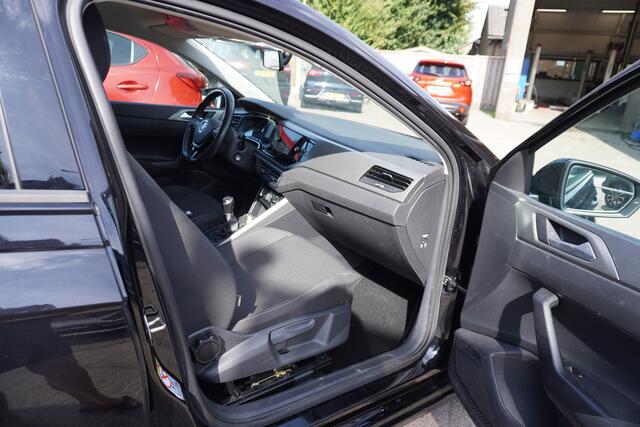 Volkswagen POLO 1.0 TSI Comfortline Business AIRCO CRUISE CARPLAY