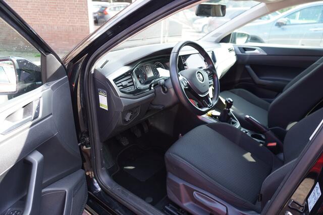 Volkswagen POLO 1.0 TSI Comfortline Business AIRCO CRUISE CARPLAY