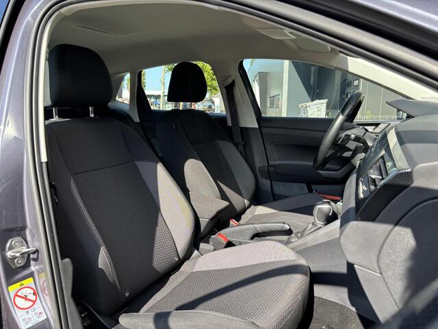 Volkswagen POLO 1.0 TSI Life | Apple Carplay/Android Auto | LED Koplampen | Park. Sensoren | Rijklaarprijs!