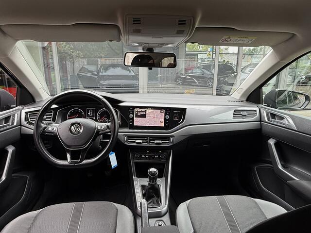 Volkswagen POLO 1.0 TSI *!* R-LINE *!* NAVI/ RADAR/ CARPLAY/ 18 INCH *!*