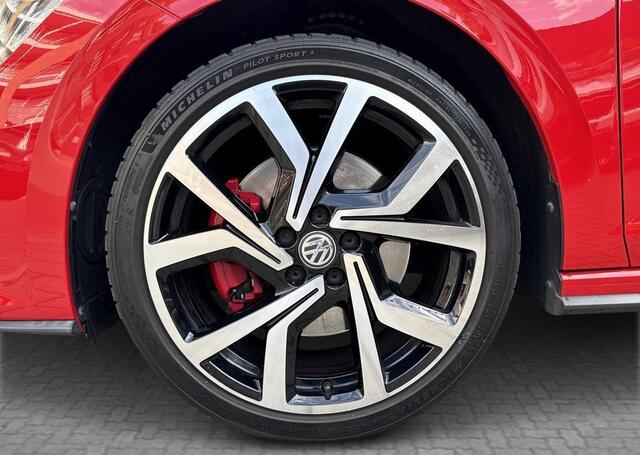 Volkswagen POLO 2.0 TSI GTI 5-drs. - Panoramadak / NL auto / Camera