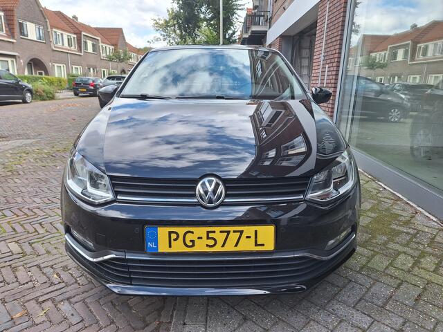 Volkswagen POLO 1.2 TSI Comfortline Connected /Navi/Apple/Android/CruisePdc/Garantie